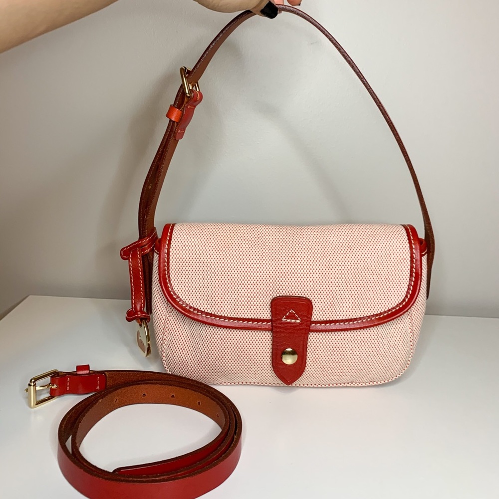 Vintage Dooney and Bourke shoulder bag